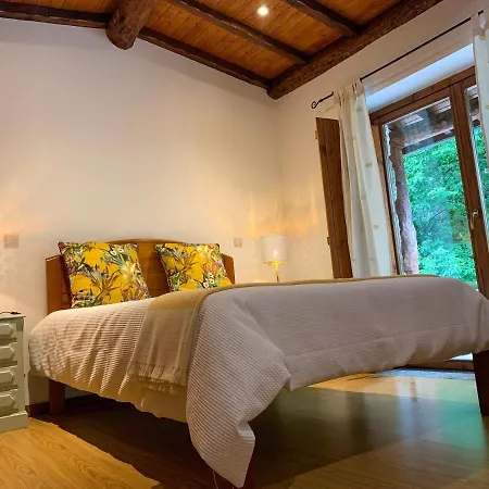 - Casa Leirinhas